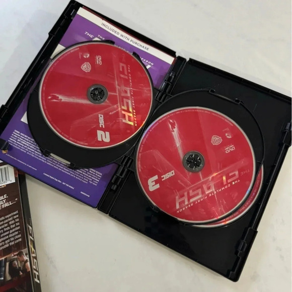The Flash complete first season on dvd - Picture 3 of 5